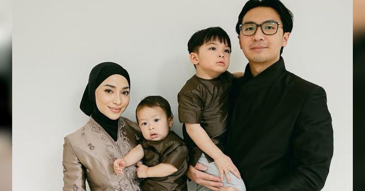 Tampil Menawan! 7 Model Hijab Simpel Terbaru ala Nikita Willy