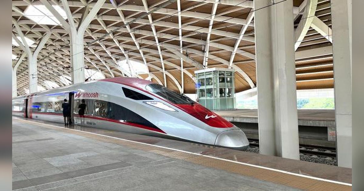 11.000 Penumpang Gunakan Kereta Cepat Whoosh di Periode Arus Balik Lebaran 2026