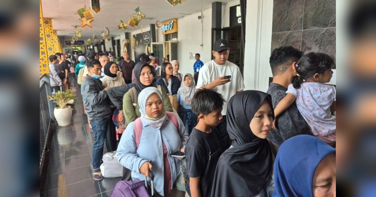 KAI Madiun Layani Ratusan Ribu Penumpang Selama Angkutan Lebaran 2026
