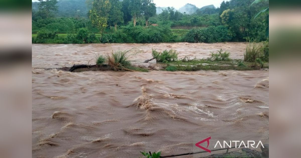 Debit Sungai Ogan OKU Waspada Banjir, BPBD Imbau Masyarakat Siaga Hadapi Potensi Bencana
