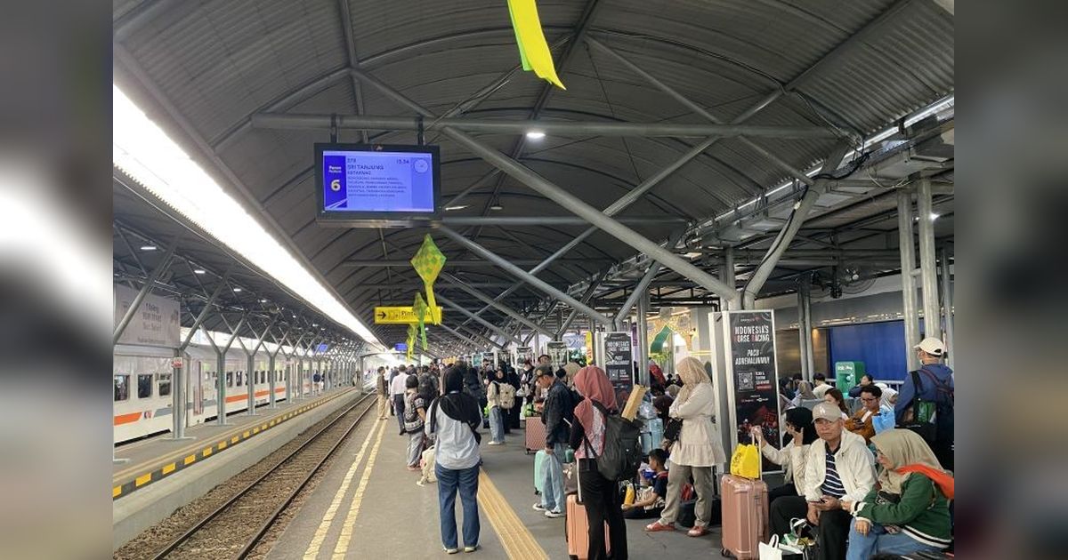 Kesempatan Terakhir! Diskon Tiket KAI Lebaran 30 Persen di Daop 8 Surabaya Masih Tersedia Hari Ini