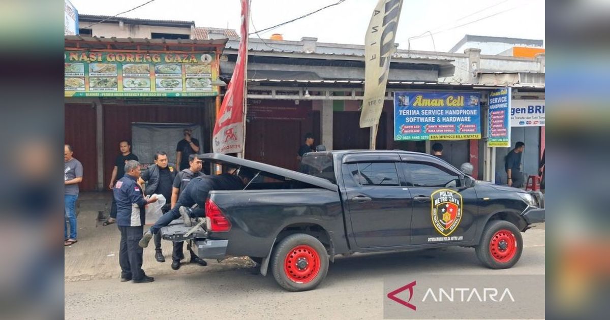 Geger Penemuan Mayat dalam Freezer Bekasi, Polisi Selidiki Kematian Pegawai Kios Ayam Geprek