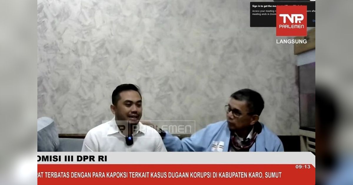 {{caption}}