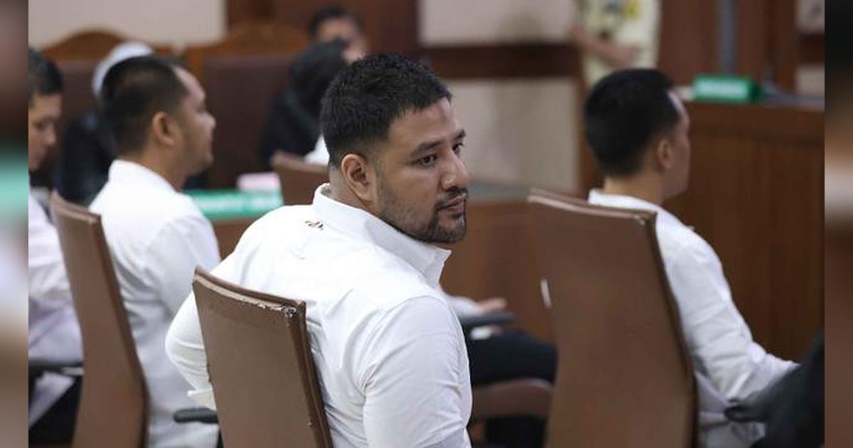 Jelang Pleidoi Kasus Narkoba, Aditya Zoni Sambangi Ammar Zoni di Penjara, Panjatkan Doa Penuh Harap