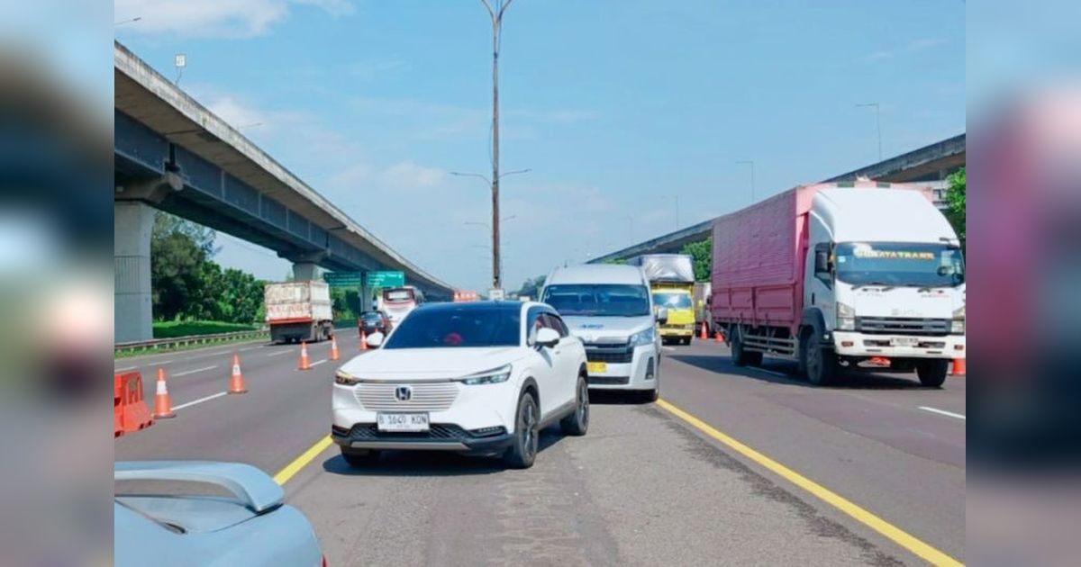 Libur Jumat Agung: Contraflow Tol Japek Diterapkan Antisipasi Kepadatan Arus Mudik