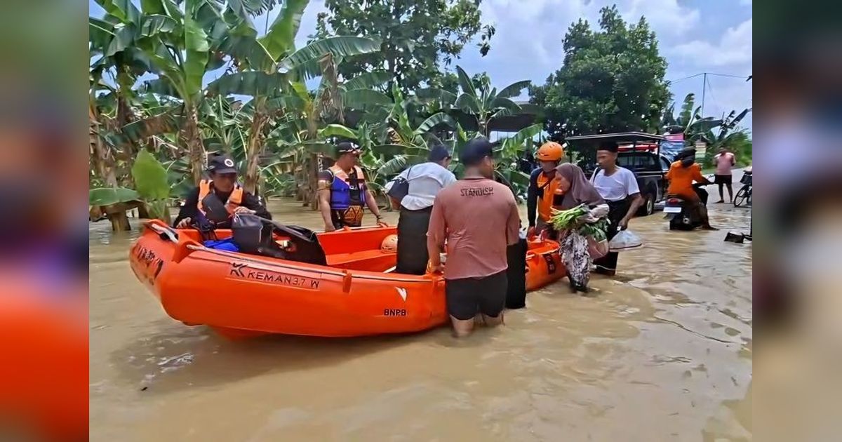 BNPB Laporkan Jumlah Pengungsi Banjir Demak Terus Bertambah, Capai Ribuan Jiwa