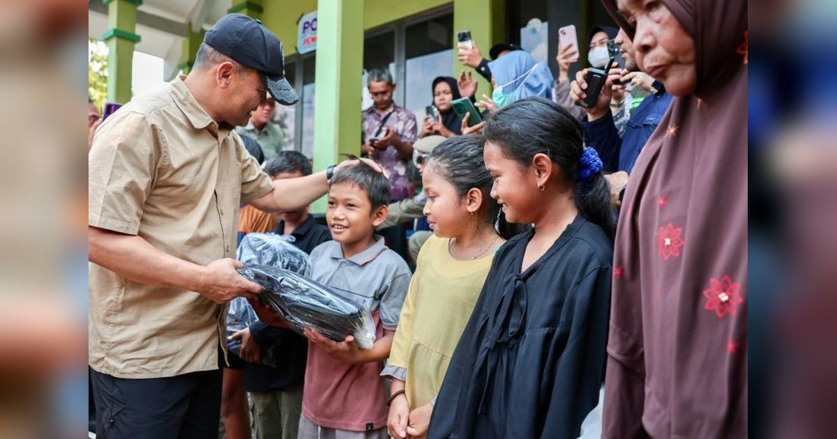 Pemprov Jateng Pastikan Layanan Dasar Korban Banjir Demak Terpenuhi