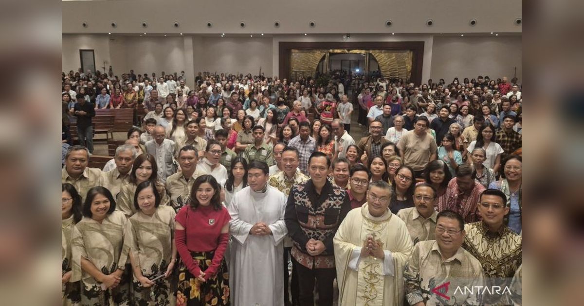 AHY Kunjungan Paskah ke Gereja Lubang Buaya, Ajak Umat Bangkit Optimistis