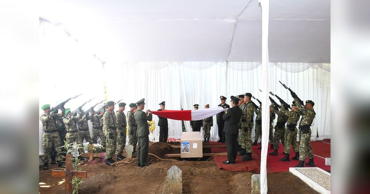 Pangdam Udayana Pimpin Penghormatan Terakhir Prajurit Gugur Misi Lebanon