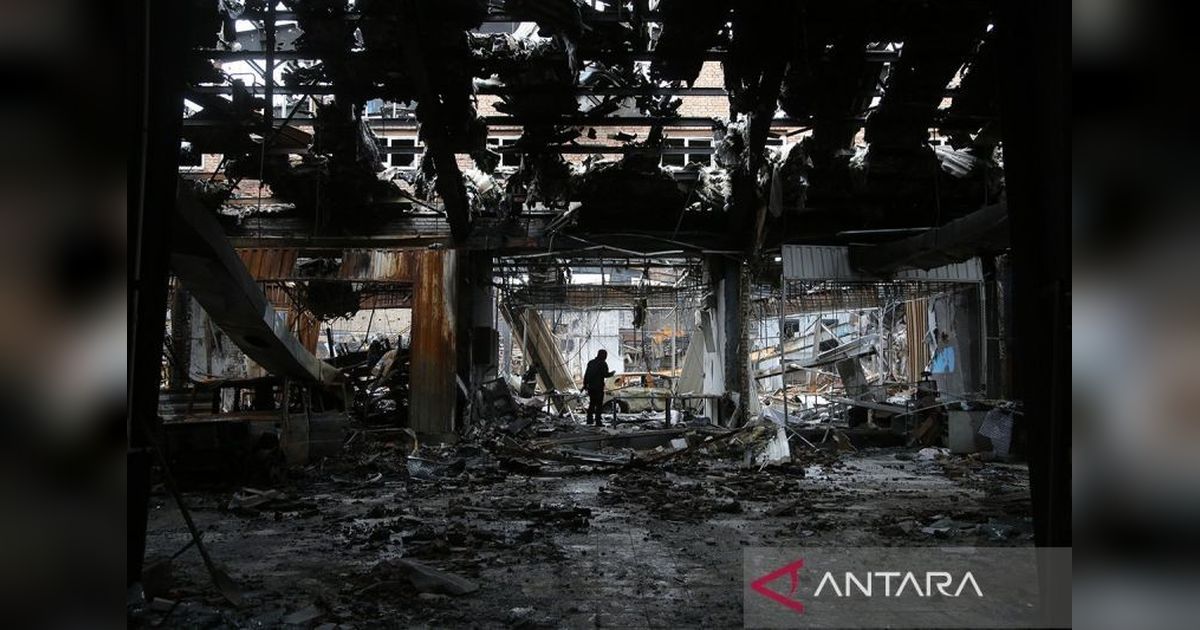 Serangan AS-Israel di Iran Selatan Tewaskan 10 Orang, Picu Ketegangan Regional