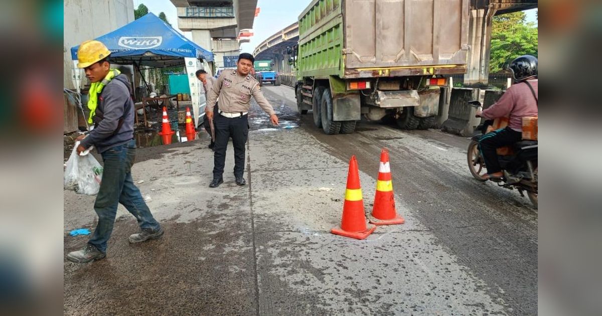 Kecelakaan Maut Pademangan: Pemotor Tewas Terlindas Truk di Jalan Martadinata