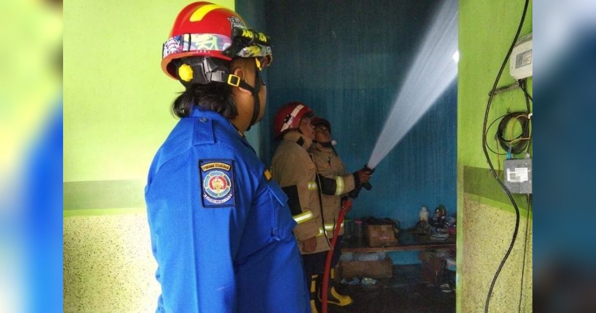 BPBD Tangani Longsor Tulungagung Pagerwojo, Rumah Warga Rusak Parah Diterjang Material Tanah