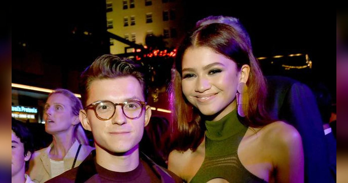 Tetap Misterius, Zendaya Tak Beri Komentar soal Rumor Nikah dengan Tom Holland
