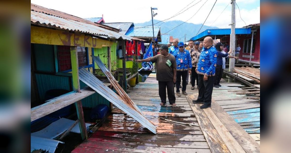 Gubernur Papua Siapkan Langkah Cepat Penanganan Banjir Kampung Yoboi Akibat Danau Sentani Meluap