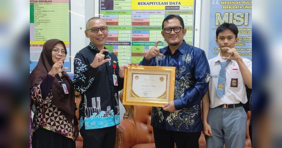 Komisi Informasi DKI Dorong Peningkatan Digitalisasi SMAN 73 Menuju Predikat Informatif