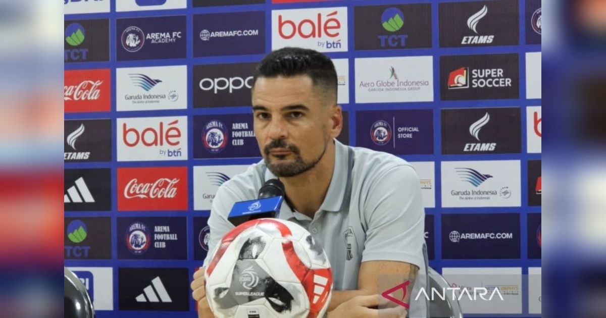 Carlos Pena Legawa, Persita Pindah Kandang ke Banten International Stadium