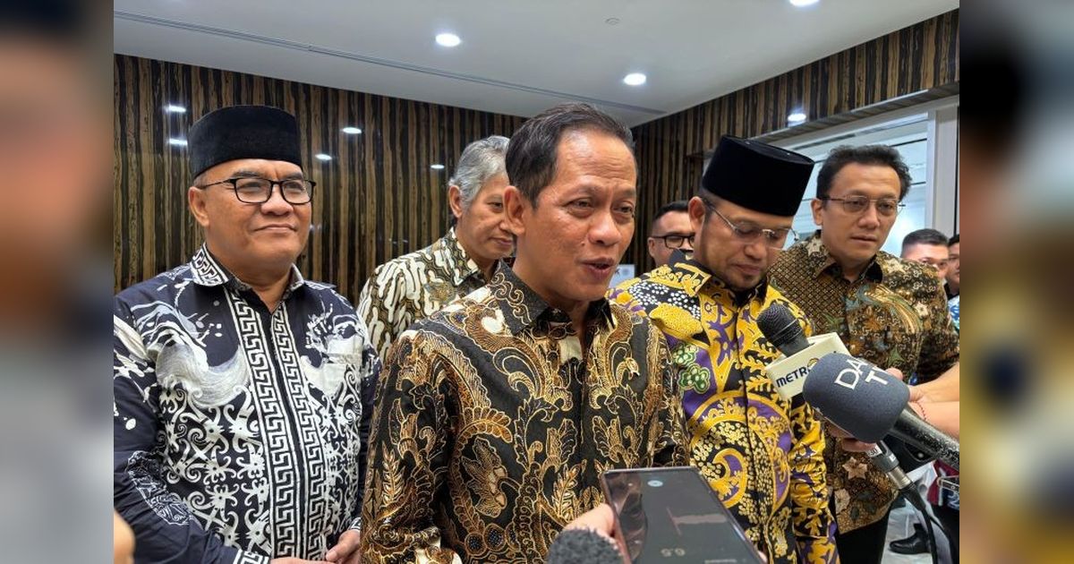 Menteri LH Tegaskan Batas Akhir TPA Open Dumping Juli 2026, Dorong Pengelolaan Sampah Nasional