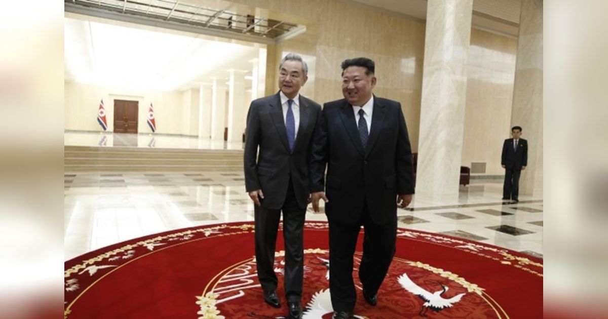 Wang Yi Tegaskan Kedekatan, Perkuat Hubungan China-Korut di Pyongyang