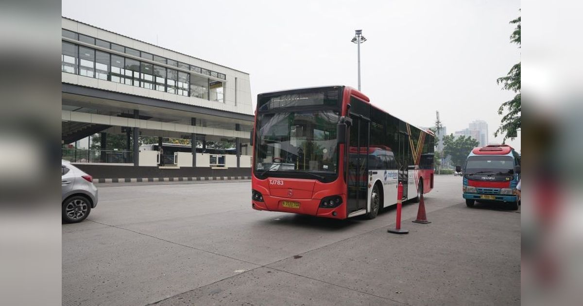 Transjakarta B11 Kembali Beroperasi Penuh, Layani Rute Summarecon Bekasi