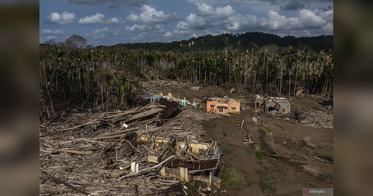 Menyusuri Jejak Rekonstruksi Pascabencana Aceh: Kisah Haru di Balik Puing
