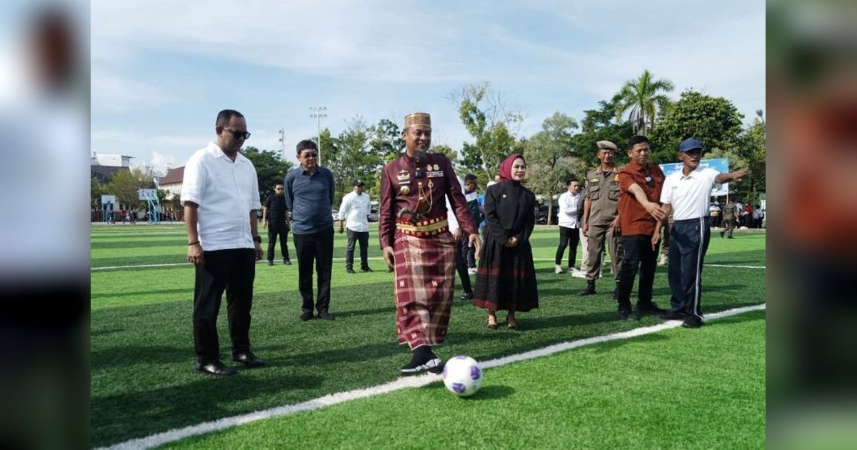 Gubernur Sulsel Dorong Semangat Olahraga Warga Lewat Revitalisasi Lapangan Gaspa Palopo
