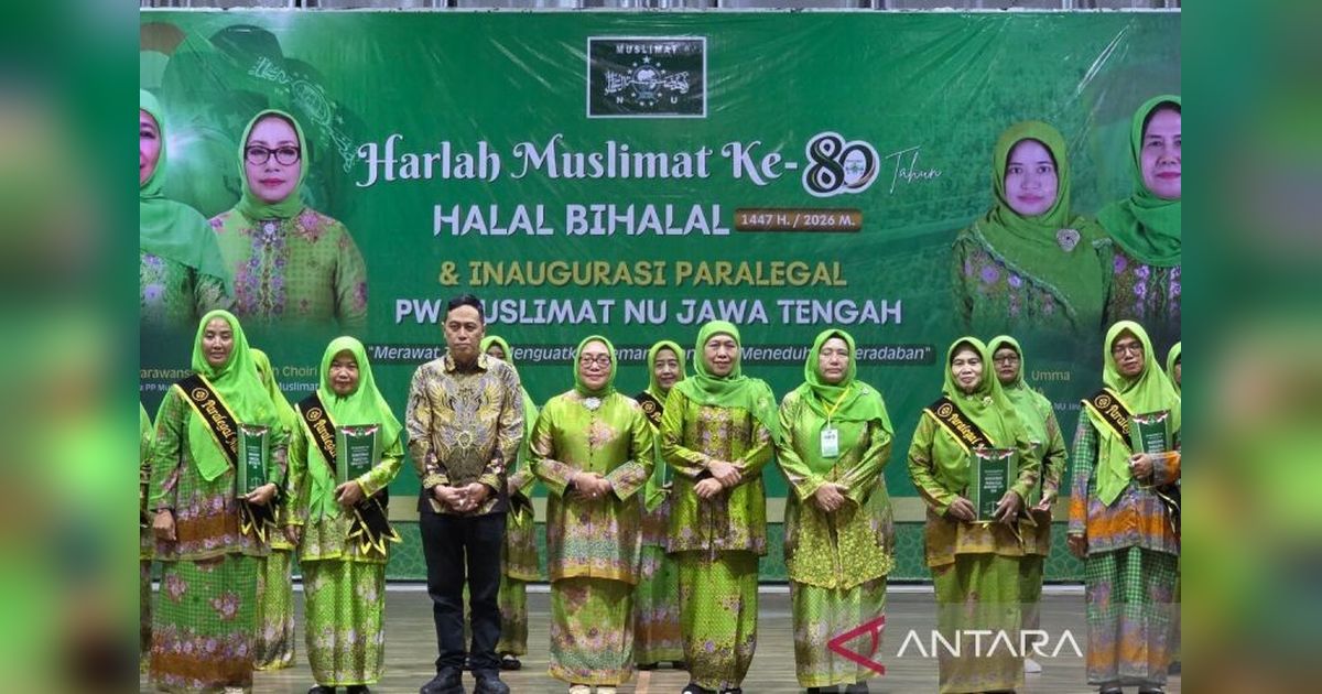 Pengukuhan 400 Paralegal Muslimat NU Jateng: Perkuat Peran Sosial dan Hukum di Akar Rumput