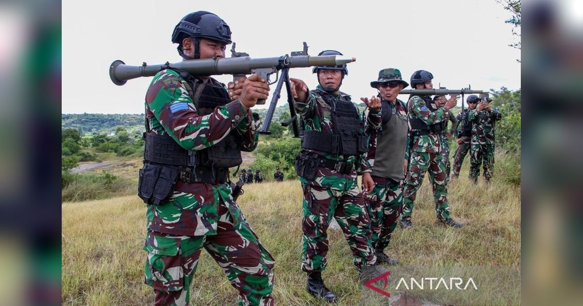 Prajurit Marinir Uji Senjata Bantuan di Situbondo, Tingkatkan Presisi Tempur dan Kesiapan Alutsista