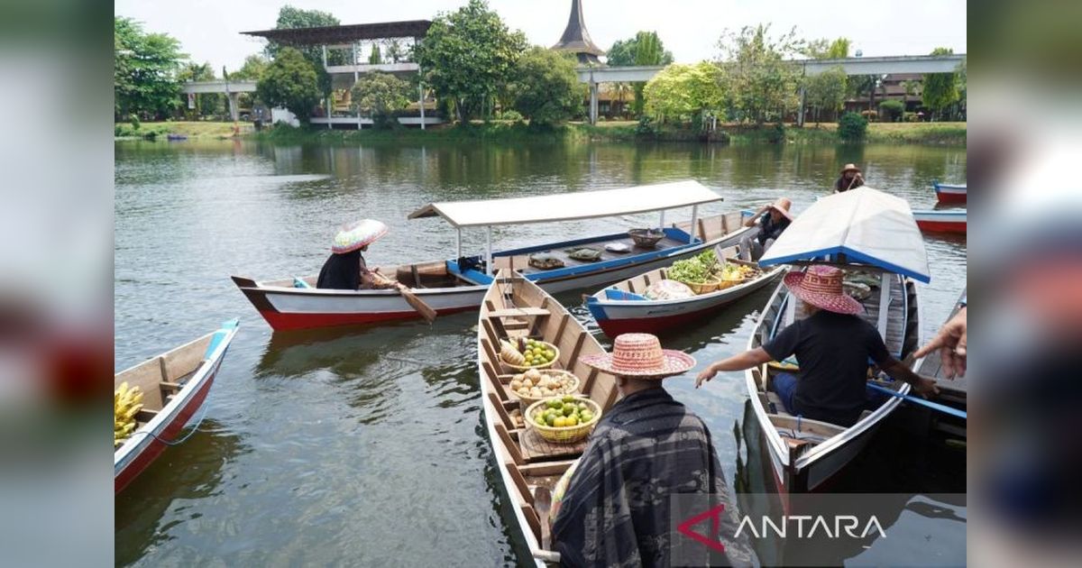 Dermaga Pasar Terapung TMII Perkuat Identitas Budaya Banjar di Kancah Nasional