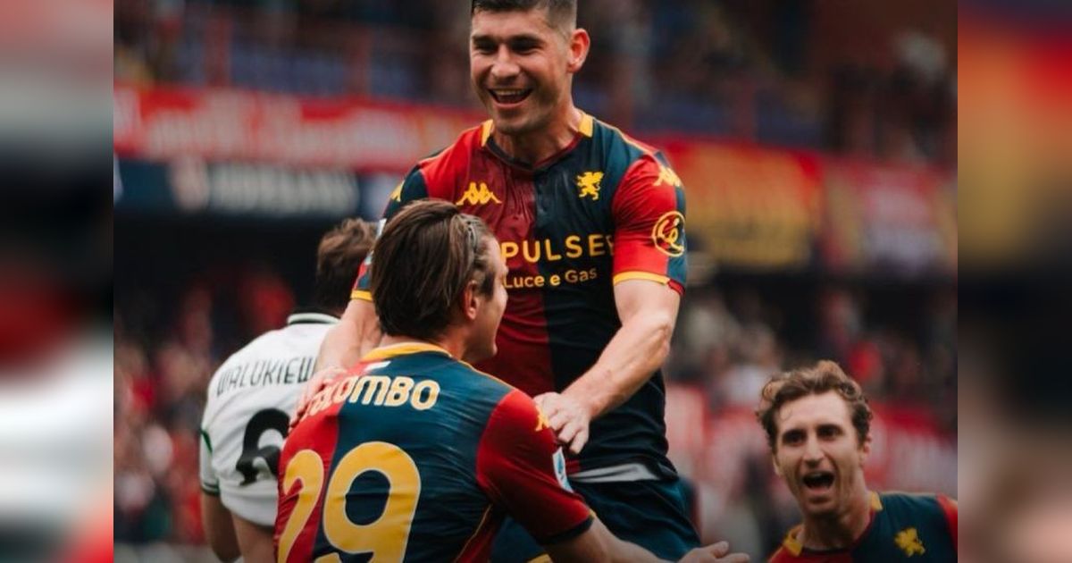 Diwarnai Dua Kartu Merah, Sassuolo Kalah dari Genoa 1-2 di Liga Italia