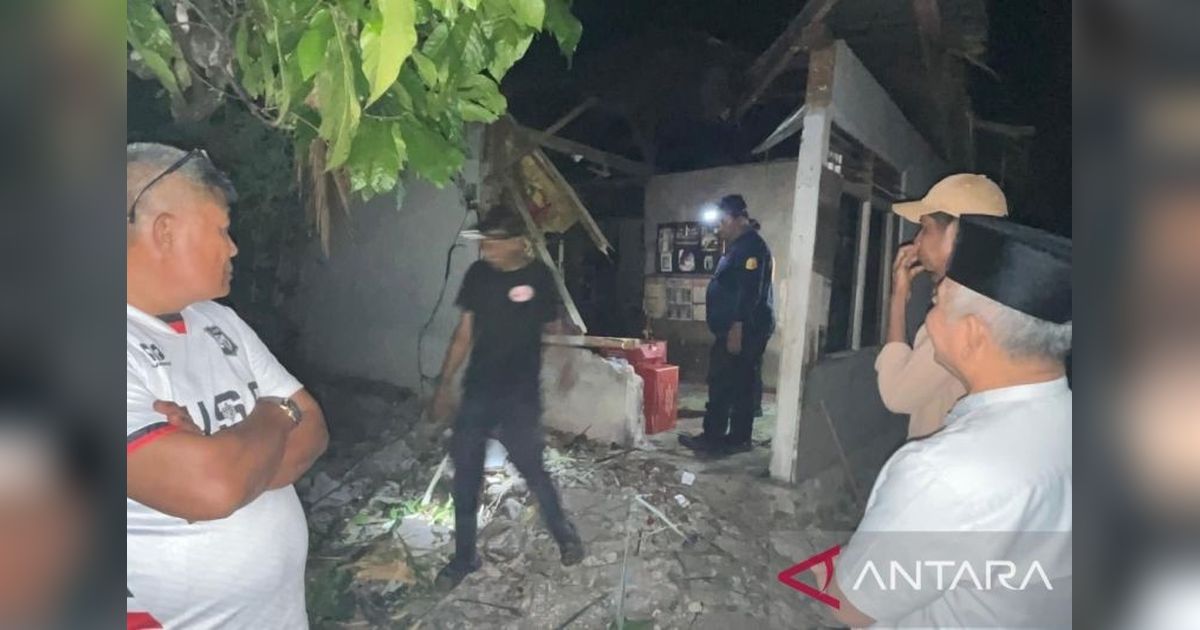 Bantuan Pemkot Solok Cepat Salurkan Bantuan untuk Warga Terdampak Angin Puting Beliung