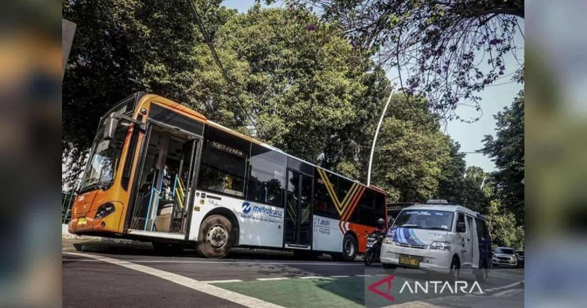 TransJakarta Kaji Elektrifikasi Mikrotrans, Siap Hadapi Tantangan Baterai dan Infrastruktur
