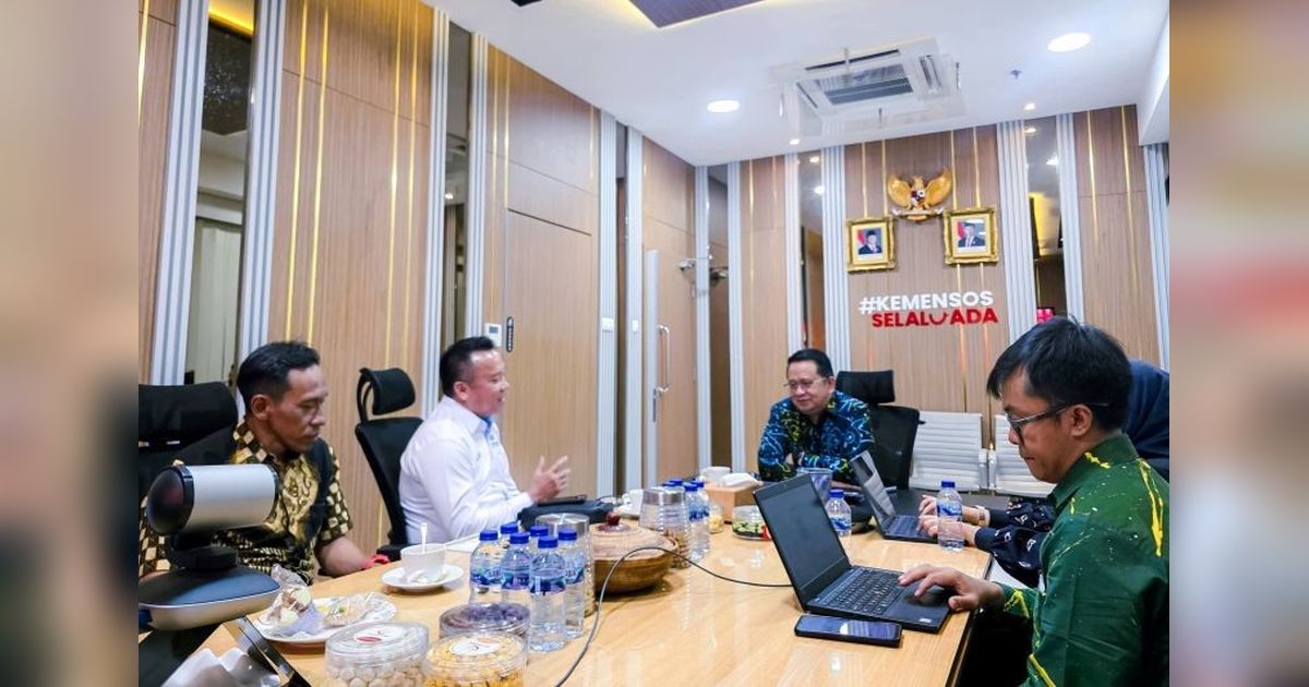 Morowali Utara Perkuat Penanggulangan Kemiskinan, Bupati Delis J Hehi Kunjungi Kemensos