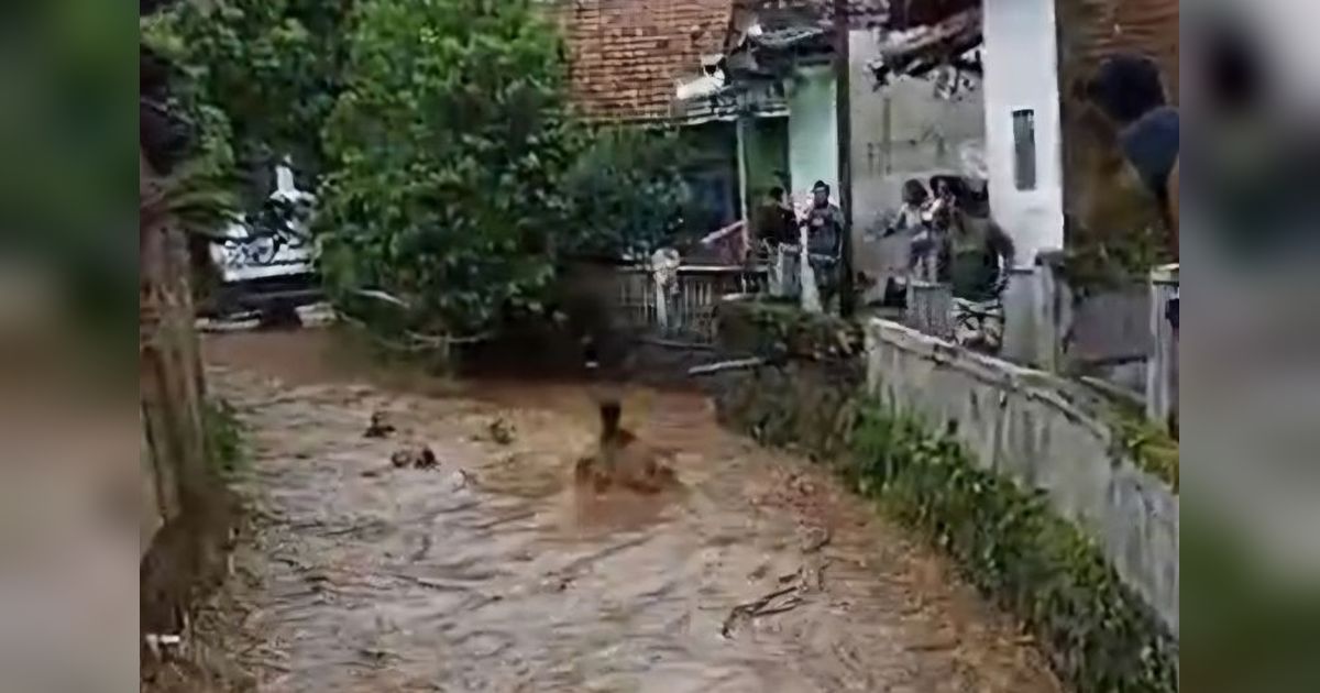 Satu Korban Hanyut di Banjaran Bandung Ditemukan Meninggal, Pencarian Terus Berlanjut
