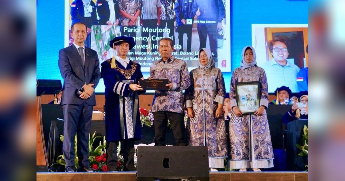 Mentrans Serahkan Ijazah Almarhum Wisudawan Patriot ITS, Abdul Rohid: Penghormatan Negara atas Dedikasi Tanpa Batas