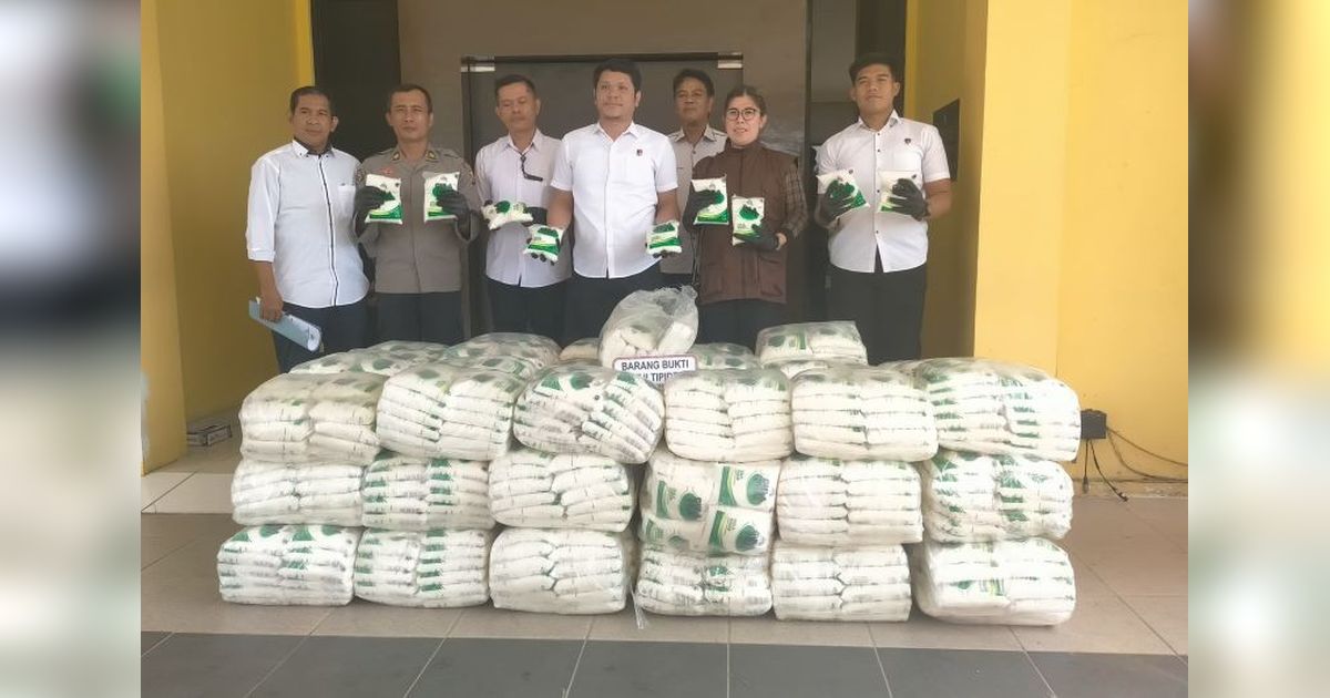 Polres Singkawang Amankan 1,7 Ton Gula Ilegal Malaysia, Pelaku Terancam Denda Rp2 Miliar