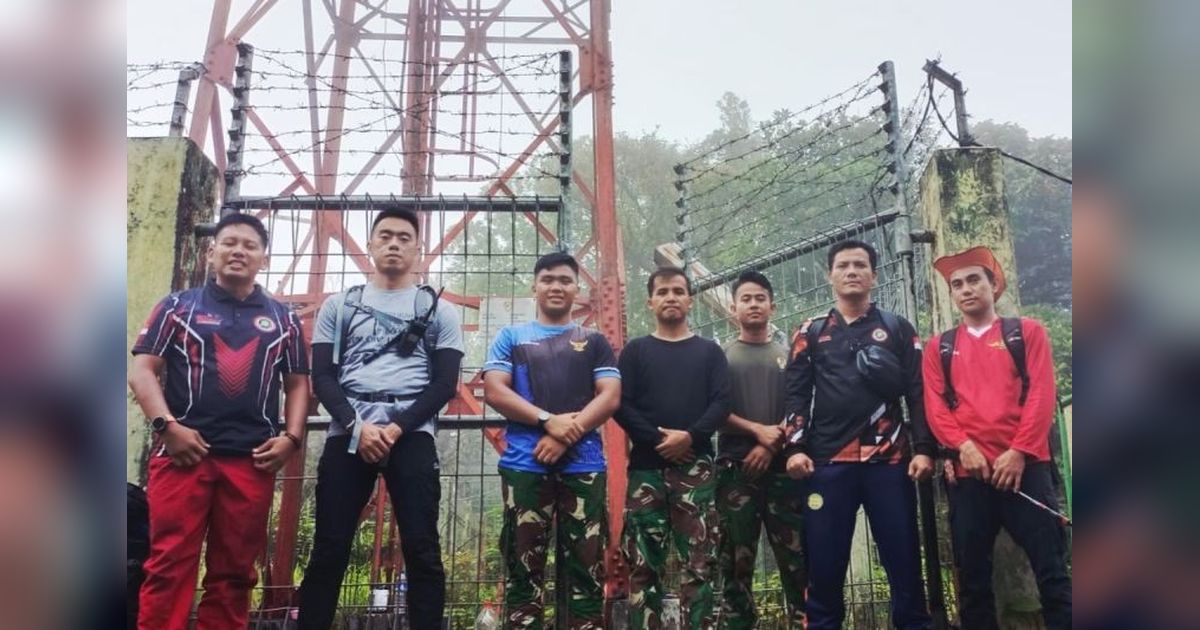 Kantor SAR Natuna Sukses Uji Repeater di Puncak Gunung Ranai, Optimalkan Komunikasi Operasi