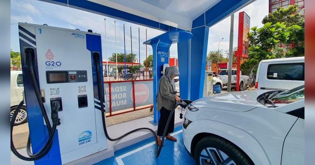 Pemerintah Ubah Aturan, Mobil Listrik Kini Mulai Kena Pajak