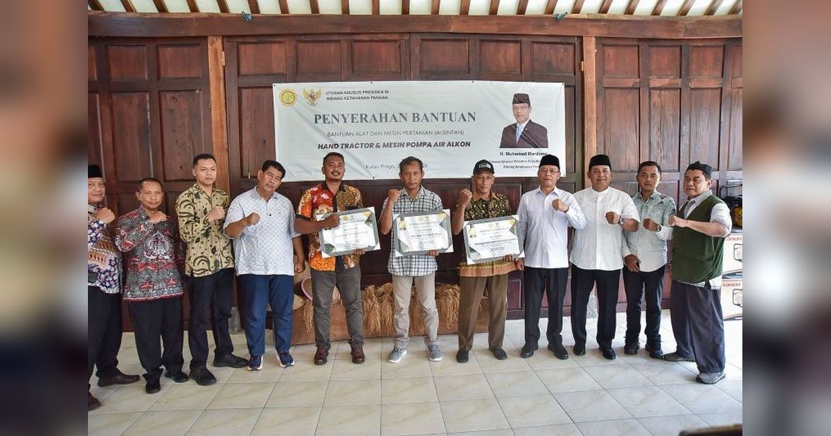 Perkuat Ketahanan Pangan Nasional, UKP Salurkan Bantuan Alat Pertanian untuk Petani Kulon Progo