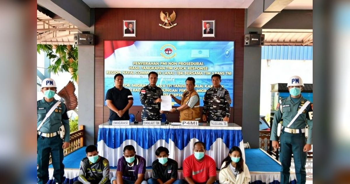 TNI AL Amankan Sejumlah PMI Ilegal dari Malaysia di Karimun, Komitmen Berantas Penyelundupan
