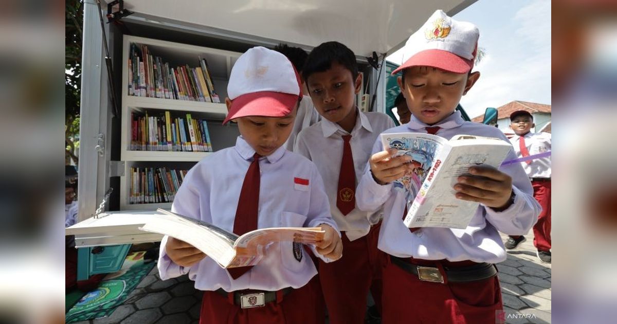 Peran Orang Tua dalam Pendidikan Digital Anak Sejak Dini: Panduan Psikolog untuk Era Modern