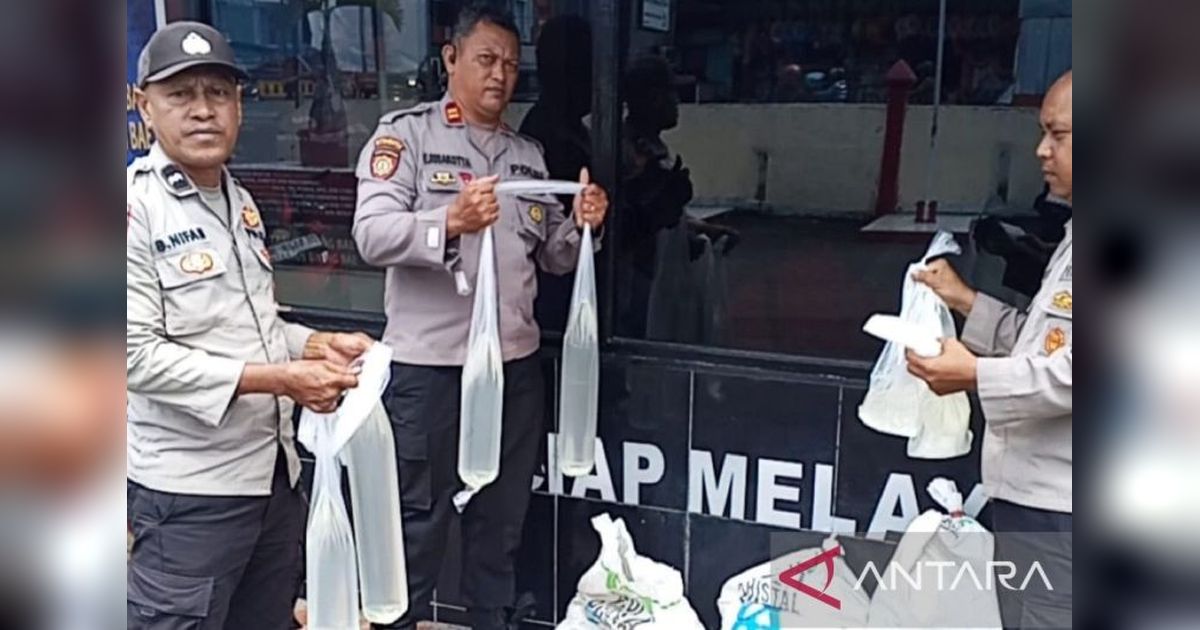 Polresta Ambon Sita 200 Liter Sopi dalam Razia di Passo, Tekan Peredaran Miras Ilegal