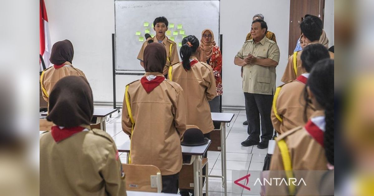 Hardiknas 2026: Pakar Apresiasi Peran Krusial Sekolah Rakyat dan Sekolah Garuda
