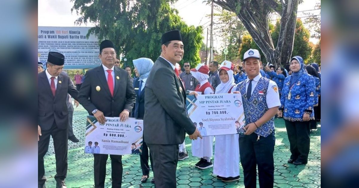 Pemkab Barito Utara Salurkan Bantuan SIP Pintar Juara, Dorong Semangat Belajar Pelajar Berprestasi