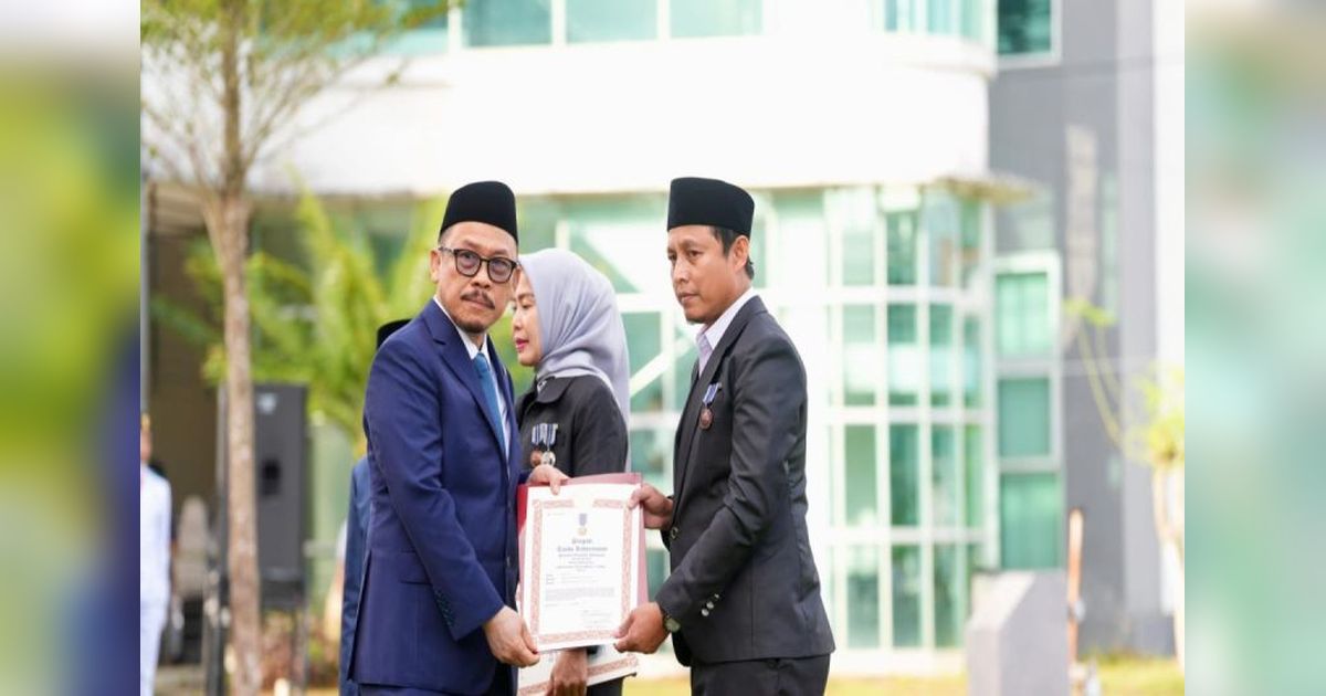 {{caption}}