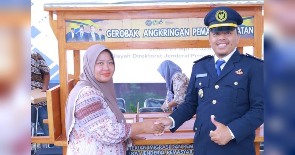 Rutan Kraksaan Salurkan Gerobak Angkringan, Tingkatkan Kemandirian Ekonomi Keluarga WBP