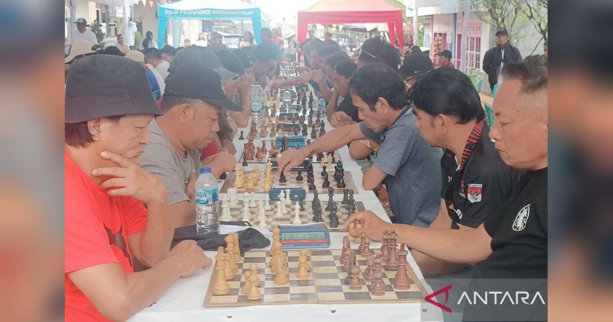 Van Effendy dari Talaud Sabet Gelar Juara Catur Petra Cup di Tomohon