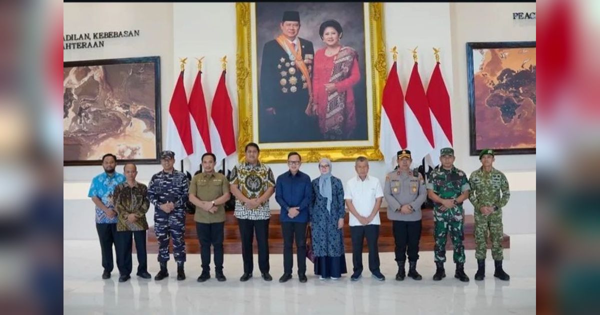 Wamendagri Bima Arya Puji Kualitas Museum SBY-Ani Pacitan Berkelas Dunia