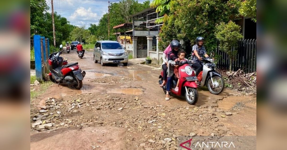 Bupati Kubu Raya Sujiwo Prioritaskan Perbaikan Jalan Batas Kota pada 2026