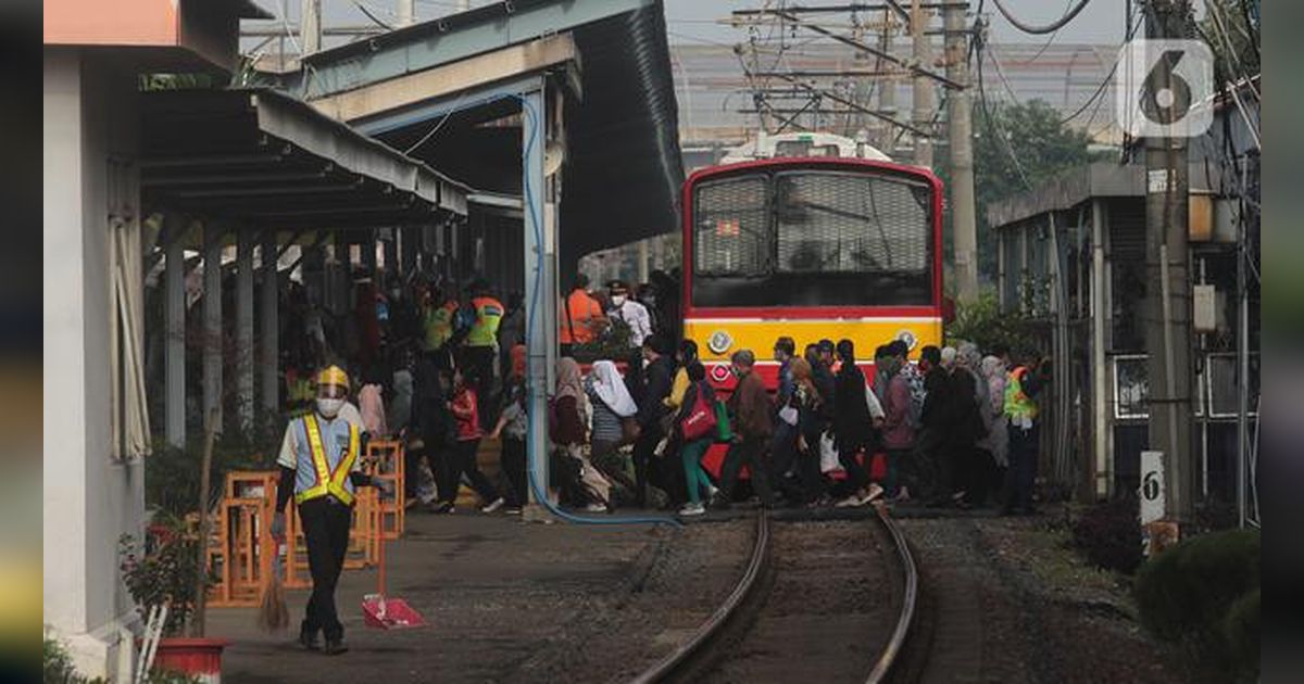 Jutaan Orang Naik KRL, Tapi Bahaya Ini Sering Dianggap Sepele