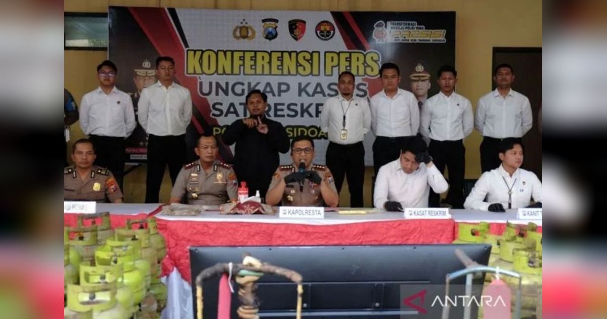 Polresta Sidoarjo Tangkap Dua Pengoplos LPG, Untung Puluhan Juta Rupiah